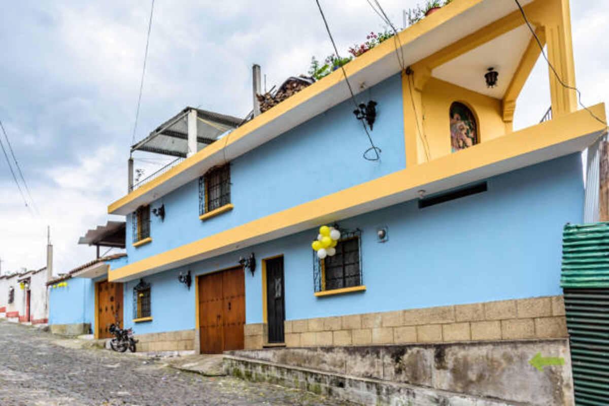 Buying Houses For Sale in Antigua Guatemala